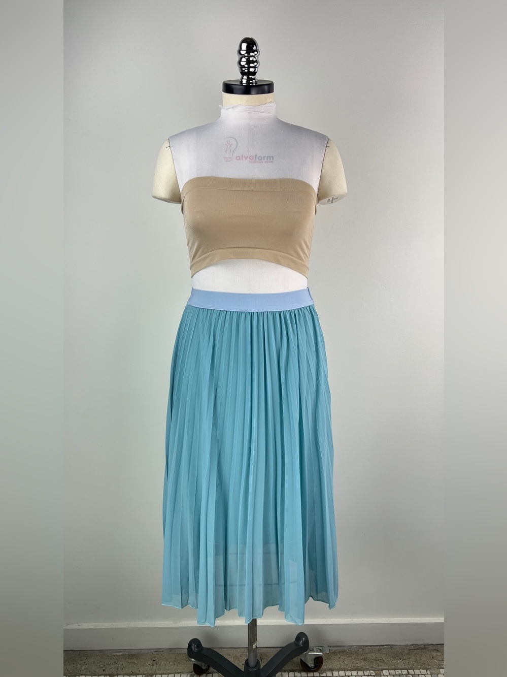 💚 3699. Pleated Midi Skirt in Aqua Blue
